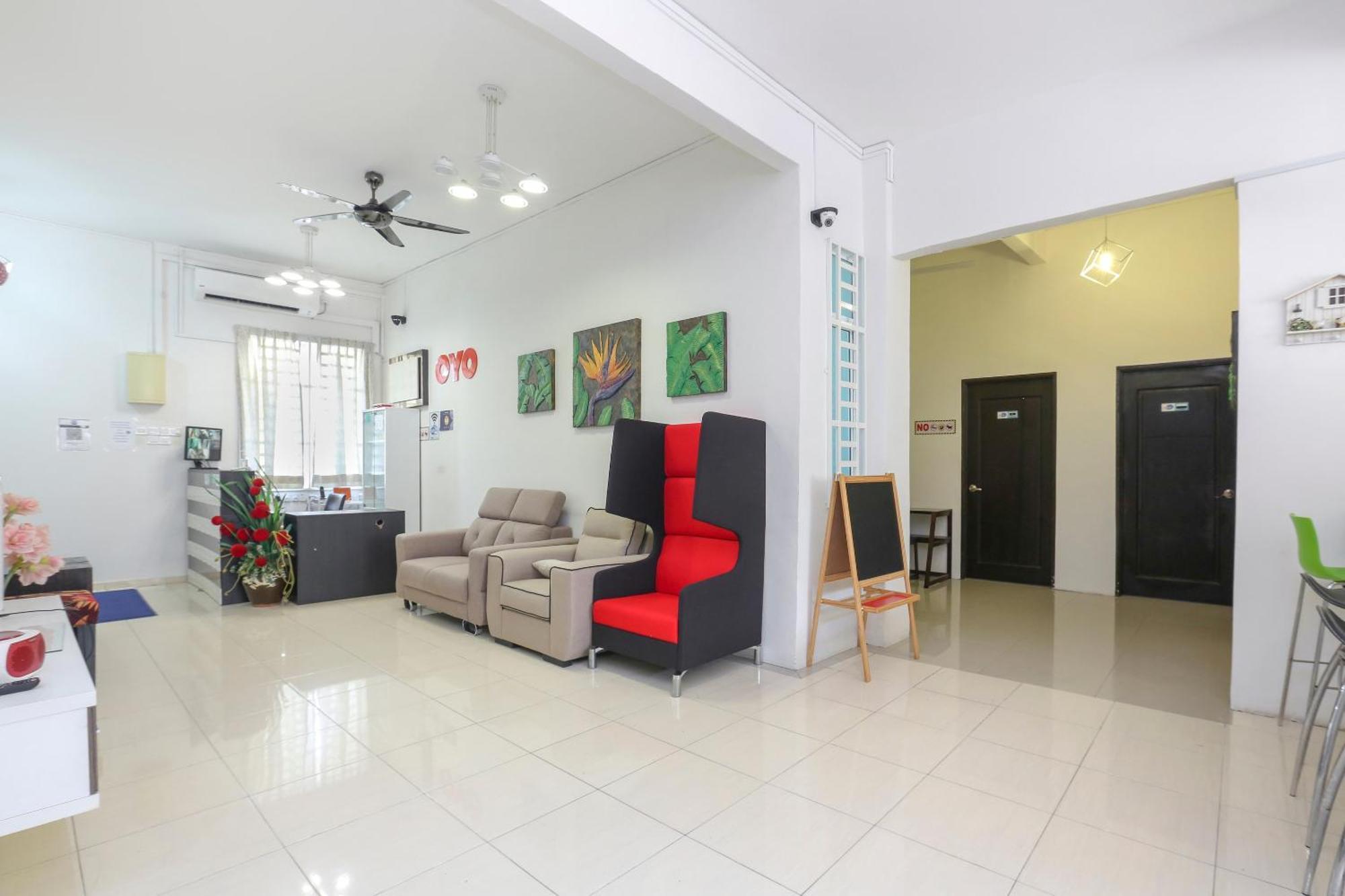 Oyo 90132 Come Inn Premium Kuala Terengganu Exteriör bild