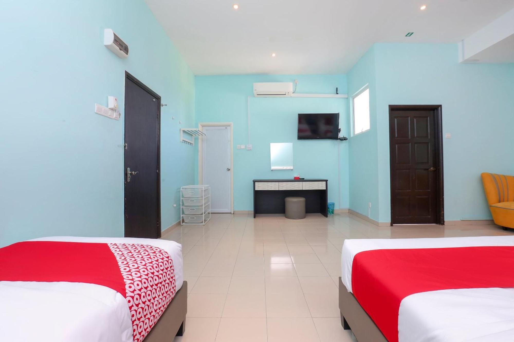 Oyo 90132 Come Inn Premium Kuala Terengganu Exteriör bild
