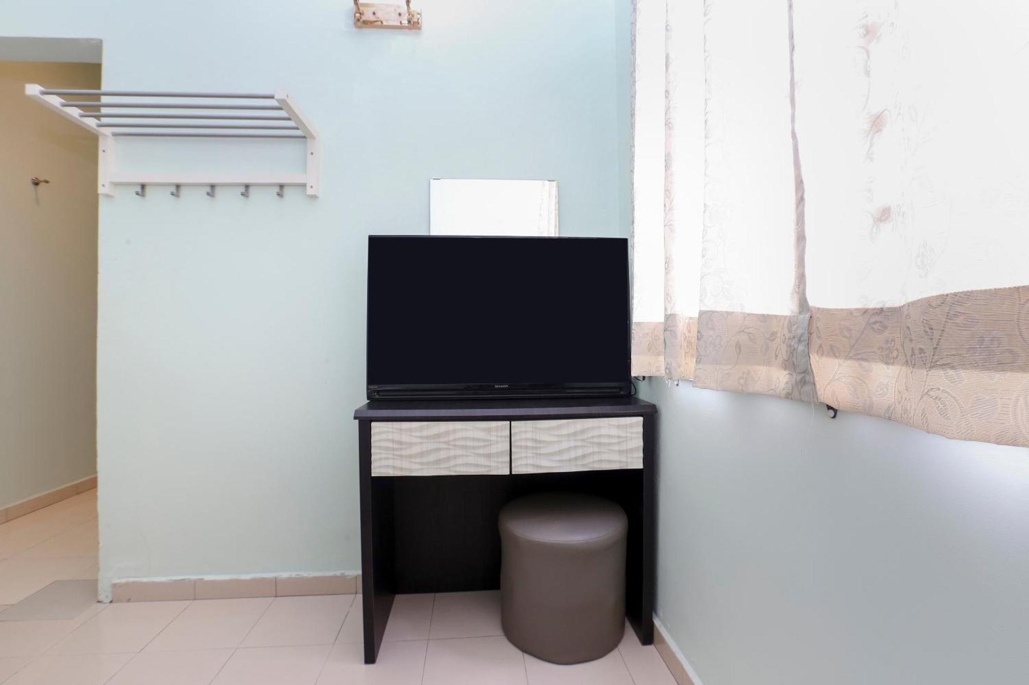 Oyo 90132 Come Inn Premium Kuala Terengganu Exteriör bild