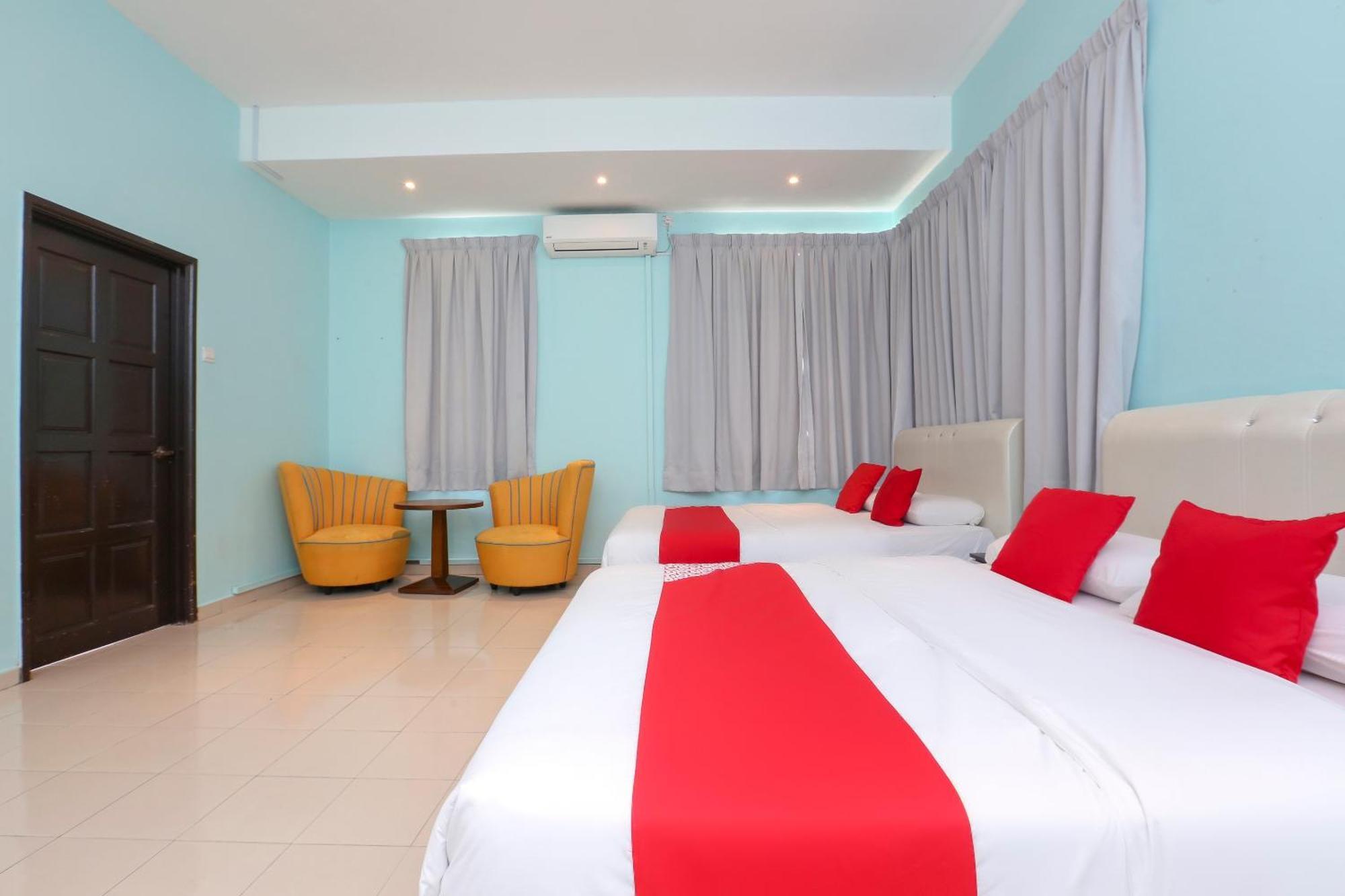 Oyo 90132 Come Inn Premium Kuala Terengganu Exteriör bild