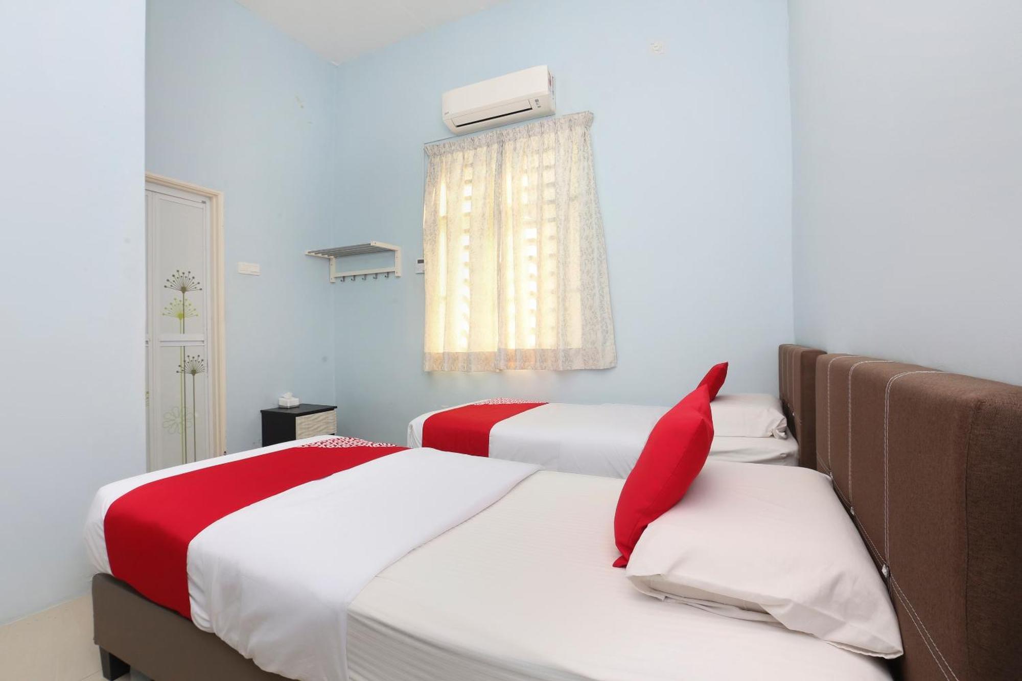 Oyo 90132 Come Inn Premium Kuala Terengganu Exteriör bild