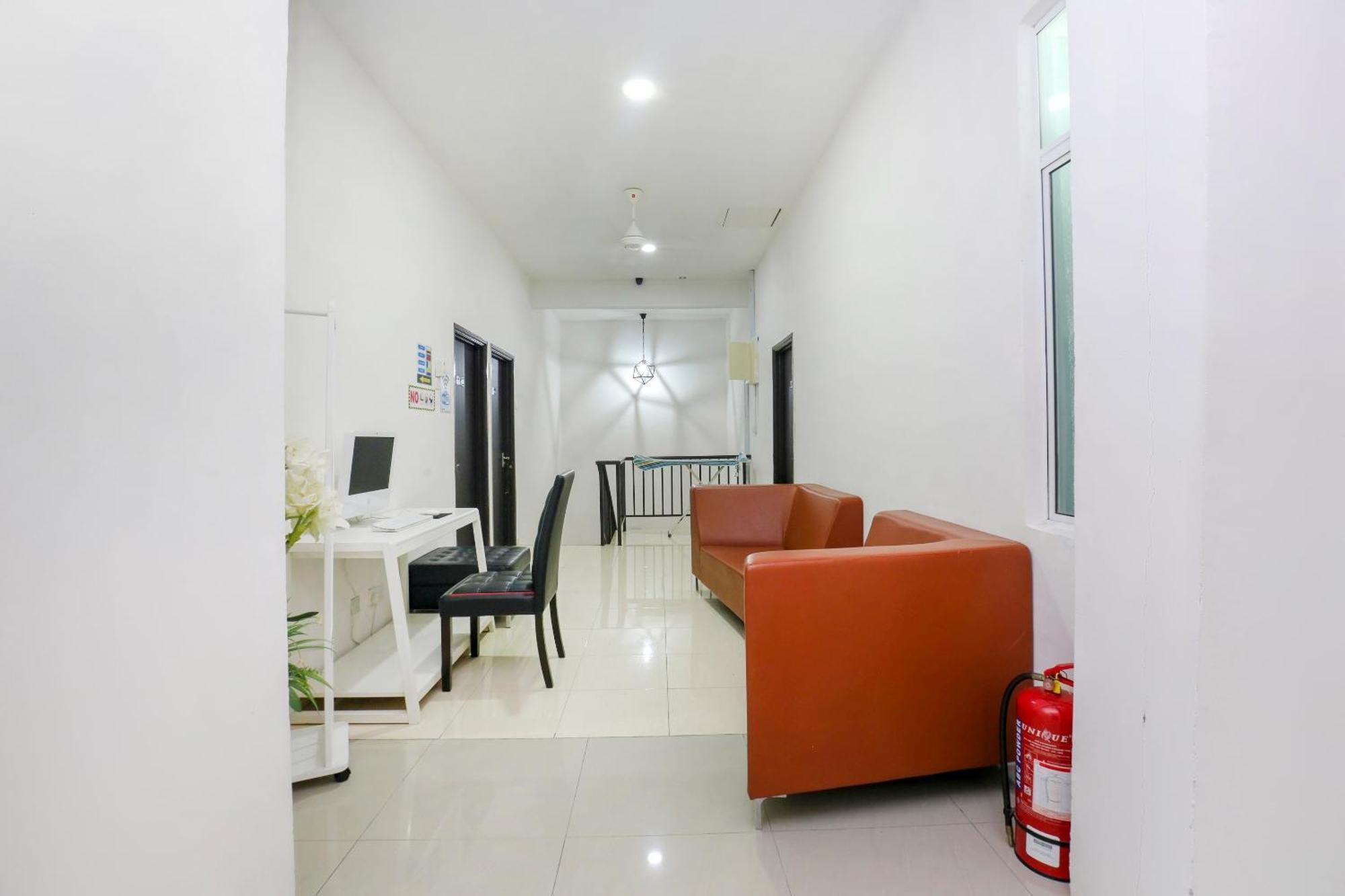 Oyo 90132 Come Inn Premium Kuala Terengganu Exteriör bild