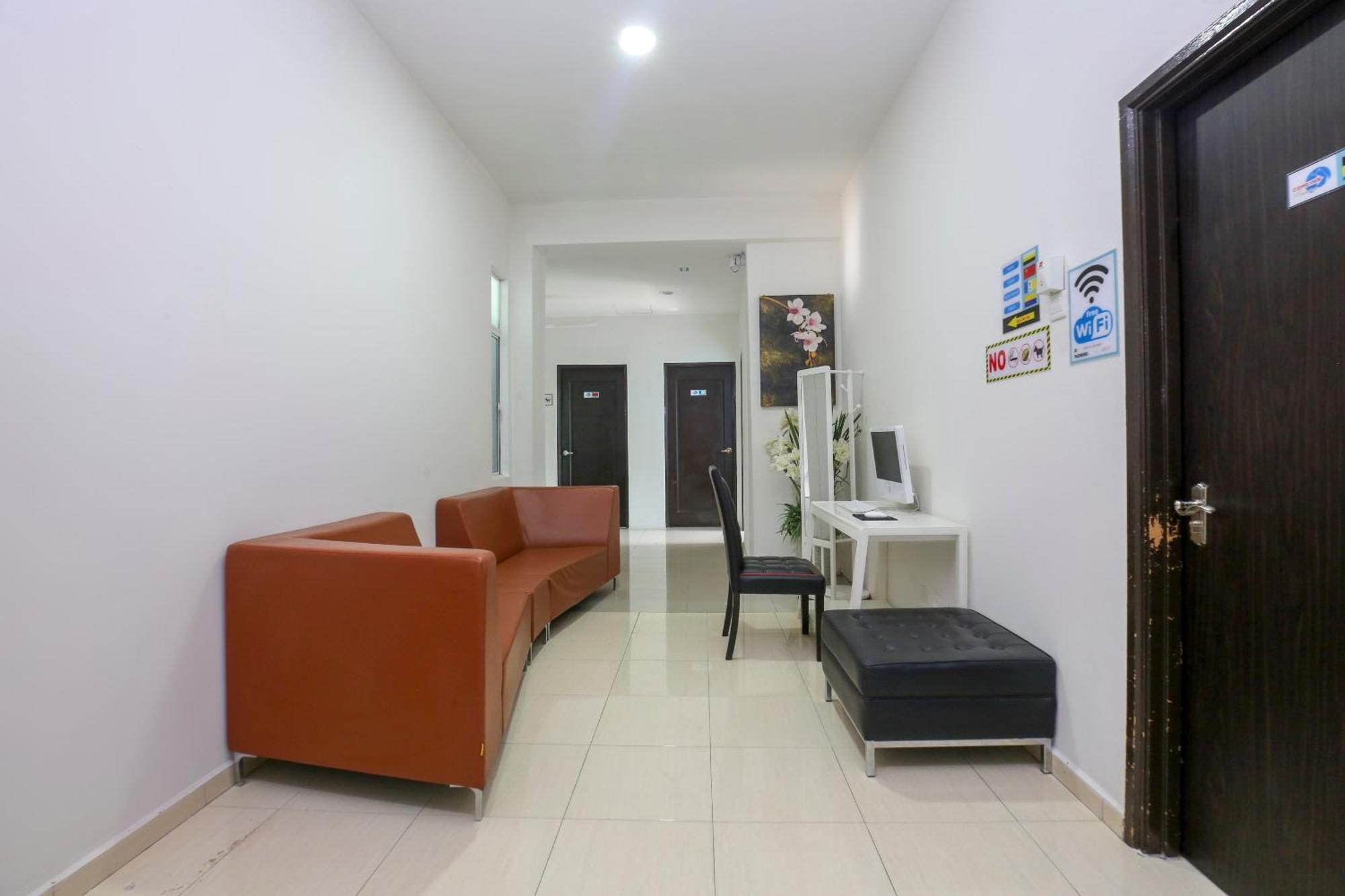 Oyo 90132 Come Inn Premium Kuala Terengganu Exteriör bild